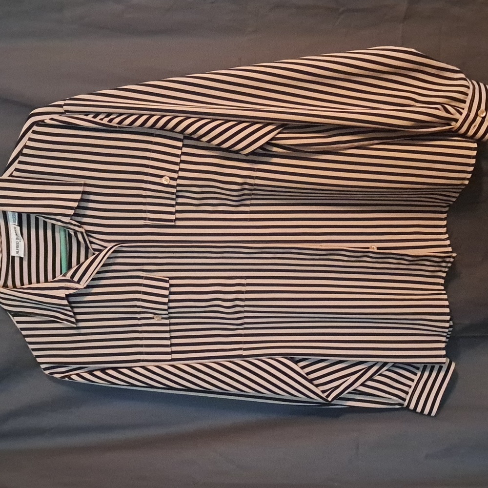 Alfred Dunner size 20 woman's blouse.